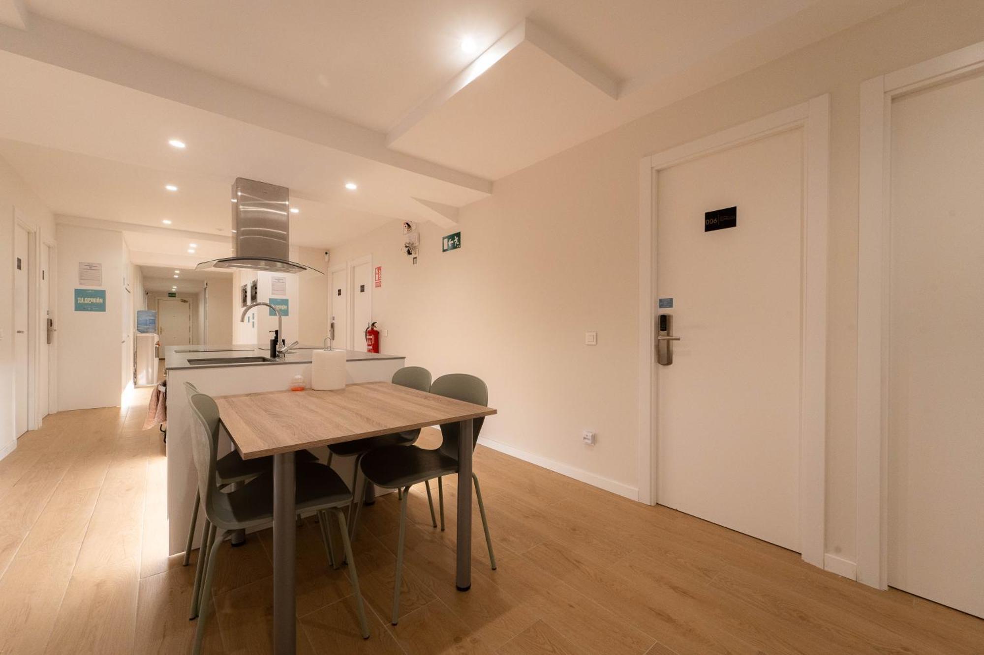 I'M Room Suites Nuevos Ministerios - Bernabeu 'Digital Access' Madrid Eksteriør billede