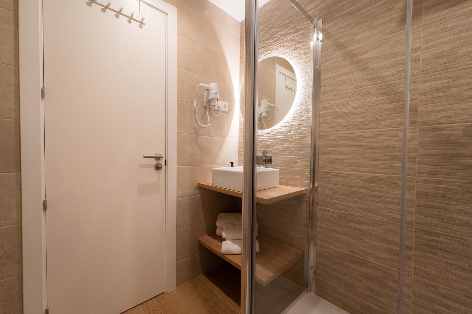 I'M Room Suites Nuevos Ministerios - Bernabeu 'Digital Access' Madrid Værelse billede